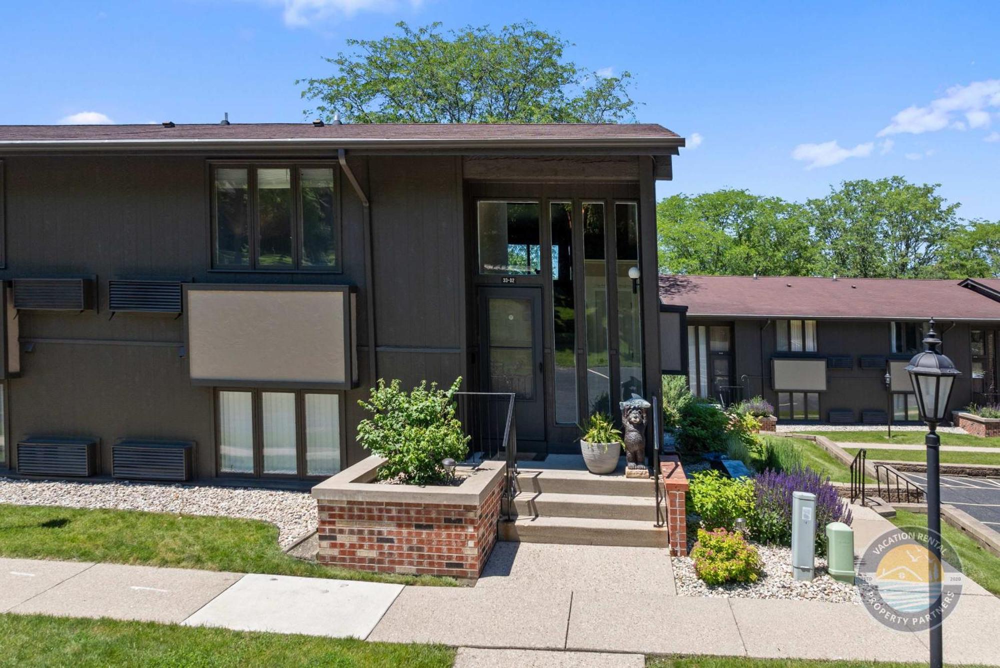 New Lake Como Condo With Lake Views Lake Geneva Exterior photo